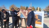 رونمایی از تابلو ثبت گرمترین نقطه کره زمین در بیابان لوت خراسان جنوبی و انعکاس آن در خبرگزاری ها